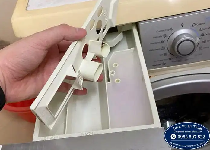 Máy giặt Electrolux cấp nước liên tục tại Hà Nội