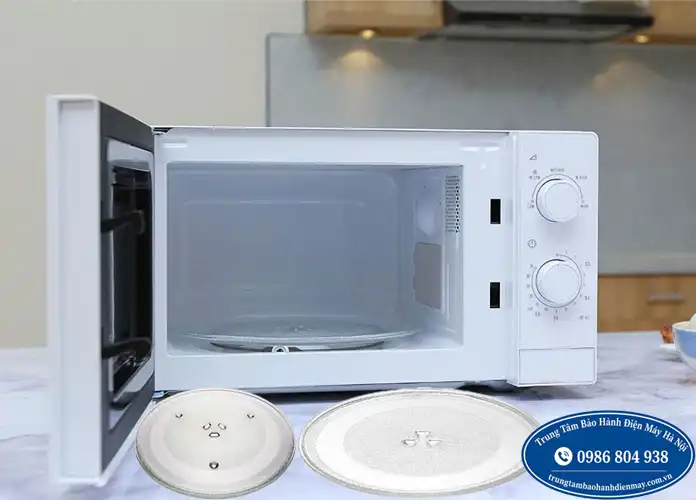 Thay đĩa thủy tinh lò vi sóng Electrolux tại Hà Nội