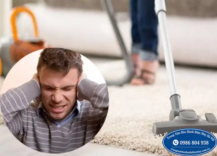 Kiểm tra máy hút bụi Hitachi kêu to