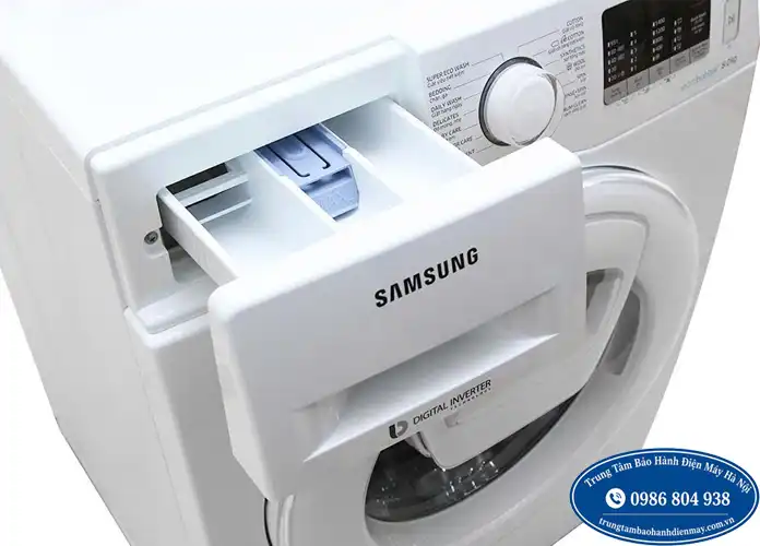 Kiểm tra van cấp nước máy giặt Samsung
