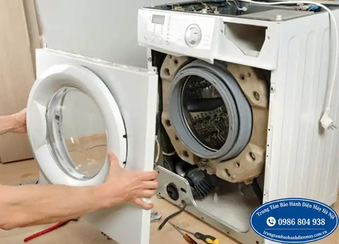 Kiểm tra thay trục lồng máy giặt Siemens tại Hà Nội