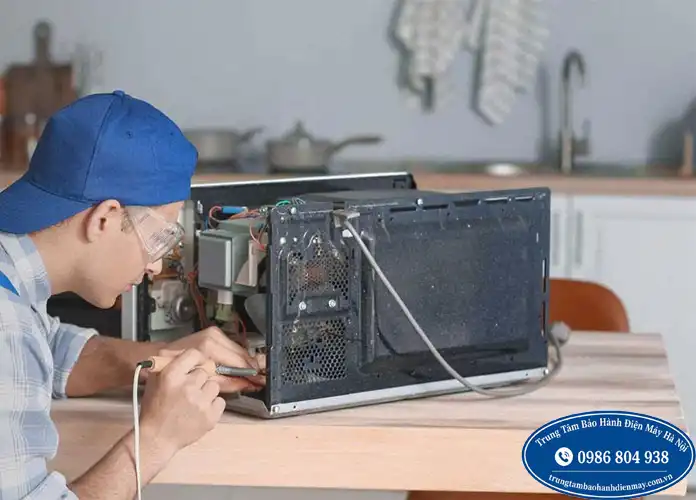 Trung tâm bảo hành lò vi sóng Toshiba tại Hà Nội