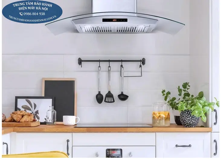 Để máy hút mùi hoạt động thêm sau khi nấu