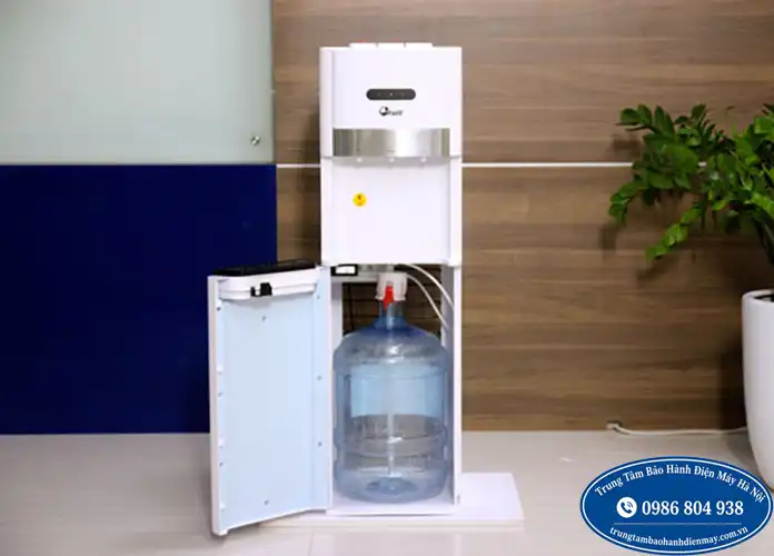 Sửa cây nước nóng lạnh hút bình tại Hà Nội