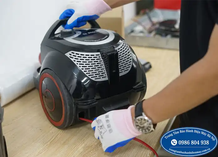 Máy hút bụi bị nóng và tự dừng