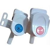 Thay Vòi Cây Nước Nóng Lạnh Daiwa Tại Hà Nội